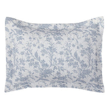 Laura Ashley Home - King Size Quilt Set, Cotton Reversible Bedding, Lightweight Home Decor for All Seasons (Spa Blue, King)