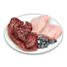 '- premium wet food for cats - hearty game & rabbit with fruity blueberries, pack of 6 (6 x 400 g), grain-free with extra meat