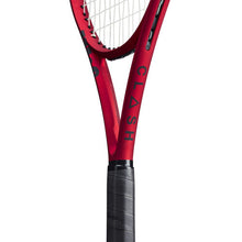 Wilson Clash 100UL v2.0 Tennis Racket, Carbon Fibre, Head-Light (grip-heavy) balance, Red / Black, 281 g, 68.6 cm length